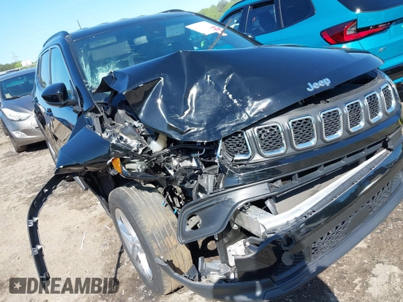 2023 Jeep Compass Latitude with VIN 3C4NJDBN0PT536141, listed as a IAAI auction lot 41974206 with 54,052 mi miles and . Bid and sale history available at DreamBid. Image 6.