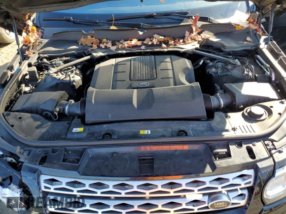 2017 Land Rover Range Rover Sport HSE z VIN SALWR2FV8HA153089, wystawiony jako Copart lot #59459565 z przebiegiem 106 183 mil mil oraz Nie do naprawy • Non repairable. Historia ofert i sprzedaży dostępna na DreamBid. Obrazek 13.
