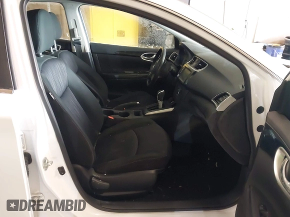 2019 Nissan Sentra S z VIN 3N1AB7AP9KY325065, wystawiony jako IAAI lot #41612204 z przebiegiem 141 818 mil mil oraz . Historia ofert i sprzedaży dostępna na DreamBid. Obrazek 5.