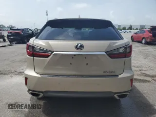 2018 Lexus RX 350 z VIN 2T2ZZMCA4JC104390, wystawiony jako Copart lot #59490665 z przebiegiem 108 237 mil mil oraz Szkoda całkowita • Salvage title. Historia ofert i sprzedaży dostępna na DreamBid. Obrazek 6.