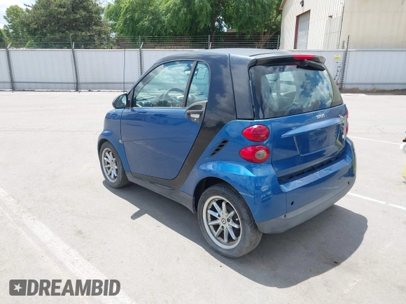 2008 Smart fortwo Pure with VIN WMEEJ31X28K146465, listed as a IAAI auction lot 42260723 with 206,742 mi miles and . Bid and sale history available at DreamBid. Image 3.