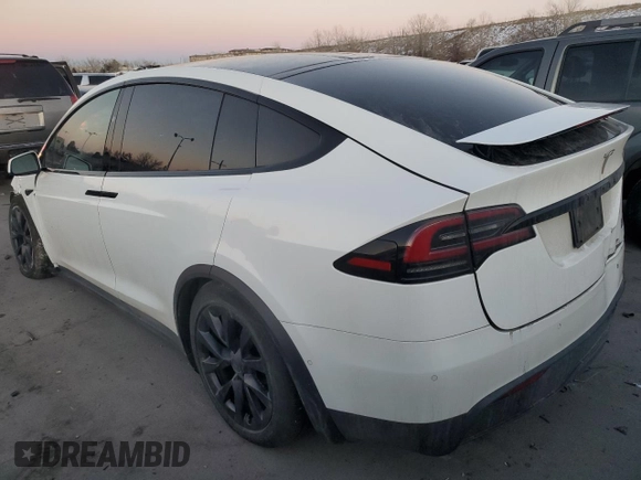 2022 Tesla Model X Plaid with VIN 7SAXCBE67NF356567, listed as a Copart auction lot 43243895 with 24,381 mi miles and Salvage Title. Bid and sale history available at DreamBid. Image 2.