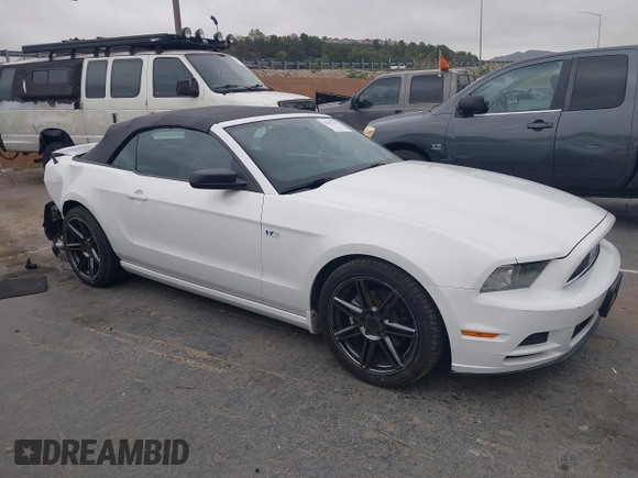 2014 Ford Mustang V6 with VIN 1ZVBP8EM8E5333696, listed as a IAAI auction lot 42042132 with 58,300 mi miles. Bid and sale history available at carsss.com. Image 1.