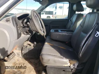 2011 Chevrolet Silverado 1500 Work Truck with VIN 1GCRKPE30BZ331169, listed as a Copart auction lot 87216014 with 208,475 mi miles and Clean Title. Bid and sale history available at DreamBid. Image 7.