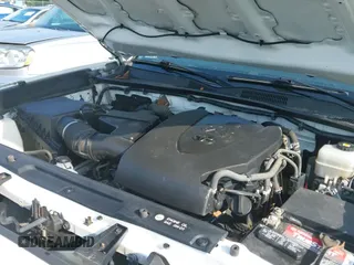 2018 Toyota Tacoma SR5 with VIN 3TMDZ5BN0JM041160, listed as a IAAI auction lot 42571752 with 106,989 mi miles and . Bid and sale history available at DreamBid. Image 19.