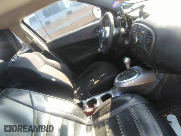 2013 Nissan Juke S with VIN JN8AF5MR9DT214096, listed as a IAAI auction lot 42132055 with 209,039 mi miles. Bid and sale history available at carsss.com. Image 5.