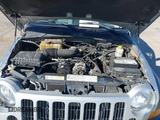 2006 Jeep Liberty Sport with VIN 1J4GL48K36W210904, listed as a IAAI auction lot 41260961 with 133,310 mi miles and . Bid and sale history available at carsss.com. Image 10.