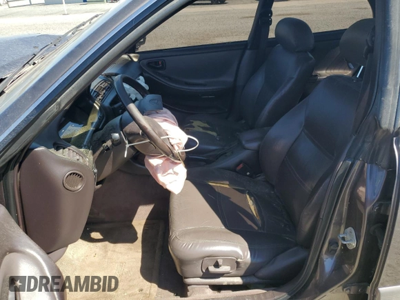 1996 Lexus ES 300 z VIN JT8BF12G5T0163320, wystawiony jako Copart lot #50125035 z przebiegiem 209 592 mil mil oraz Szkoda całkowita • Salvage title. Historia ofert i sprzedaży dostępna na DreamBid. Obrazek 7.