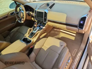 2015 Porsche Cayenne S with VIN WP1AB2A24FLA59813, listed as a Copart auction lot 60604305 with 137,719 mi miles and Salvage title. Bid and sale history available at DreamBid. Image 8.