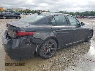 2019 Alfa Romeo Giulia Ti with VIN ZARFANBN0K7608498, listed as a Copart auction lot 61263775 with 58,786 mi miles and Salvage title. Bid and sale history available at DreamBid. Image 3.