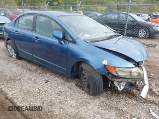 2008 Honda Civic LX с VIN 2HGFA16528H508799, выставлен на аукционе IAAI как лот 40386595 с пробегом Не указан миль и . История ставок и продаж доступна на DreamBid. Изображение 1.