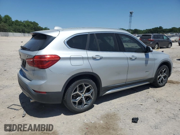 2018 BMW X1 sDrive28i z VIN WBXHU7C3XJ5H39960, wystawiony jako Copart lot #57095125 z przebiegiem 154 013 mil mil oraz Szkoda całkowita • Salvage title. Historia ofert i sprzedaży dostępna na DreamBid. Obrazek 3.