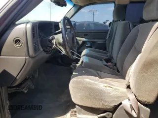 2004 Chevrolet Silverado 1500 Work Truck with VIN 2GCEC19V941290590, listed as a Copart auction lot 53563285 with 198,578 mi miles and Salvage Title. Bid and sale history available at carsss.com. Image 7.