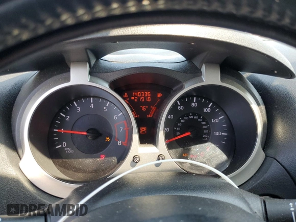 2012 Nissan Juke SL z VIN JN8AF5MV7CT109875, wystawiony jako Copart lot #59023665 z przebiegiem 140 336 mil mil oraz Szkoda całkowita • Salvage title. Historia ofert i sprzedaży dostępna na DreamBid. Obrazek 9.
