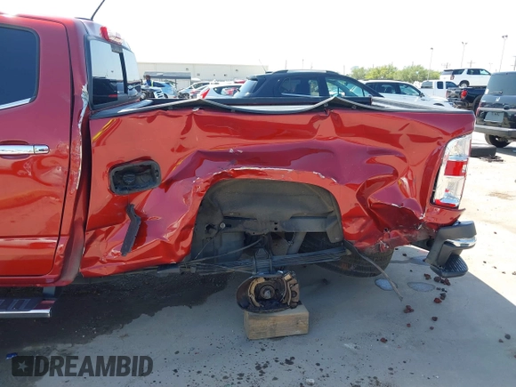 2016 Chevrolet Colorado 2WD LT with VIN 1GCGSCE34G1209999, listed as a IAAI auction lot 42003640 with 211,408 mi miles and . Bid and sale history available at DreamBid. Image 6.