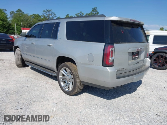 2018 GMC Yukon XL SLT with VIN 1GKS1GKC6JR113510, listed as a IAAI auction lot 42006987 with 161,389 mi miles and . Bid and sale history available at carsss.com. Image 3.