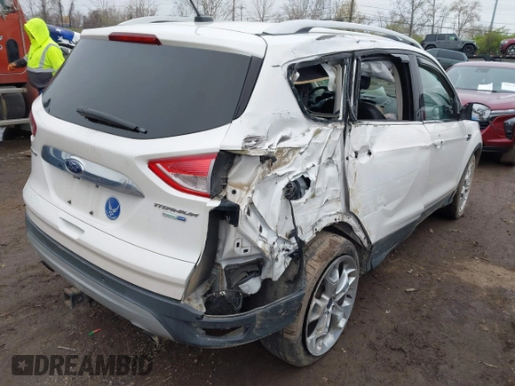2016 Ford Escape Titanium with VIN 1FMCU9J94GUC22994, listed as a IAAI auction lot 42010816 with 80,293 mi miles. Bid and sale history available at carsss.com. Image 4.