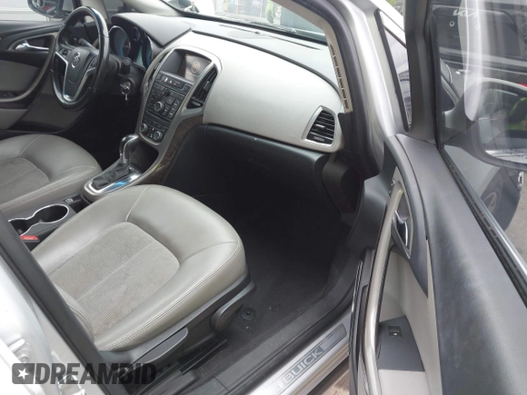 2017 Buick Verano Sport Touring with VIN 1G4PR5SK0H4121255, listed as a IAAI auction lot 42078613 with 137,029 mi miles. Bid and sale history available at carsss.com. Image 5.