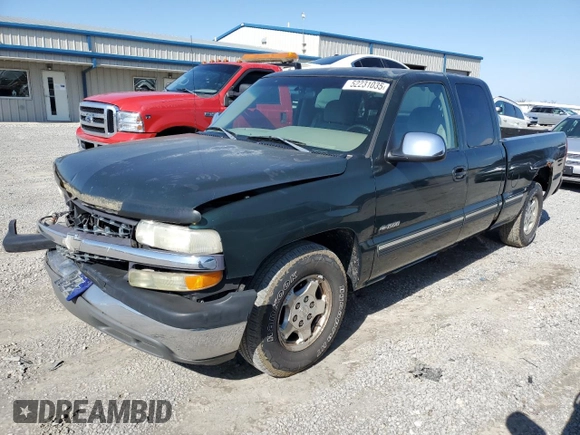 2001 Chevrolet Silverado 1500 LS with VIN 2GCEC19T011322644, listed as a Copart auction lot 52231035 with 234,521 mi miles and Salvage Title. Bid and sale history available at DreamBid. Image 1.