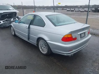 2001 BMW 3 Series 330Ci with VIN WBABN53461JU32400, listed as a IAAI auction lot 41655365 with 185,918 mi miles. Bid and sale history available at carsss.com. Image 3.