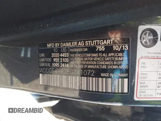 2014 Mercedes-Benz C 250 Sport z VIN WDDGF4HB2EG241072, wystawiony jako IAAI lot #42553128 z przebiegiem 106 726 mil mil oraz . Historia ofert i sprzedaży dostępna na DreamBid. Obrazek 9.
