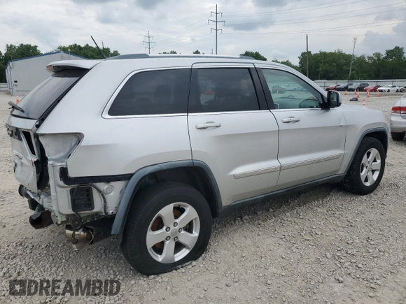 2011 Jeep Grand Cherokee Laredo z VIN 1J4RR4GG9BC714793, wystawiony jako Copart lot #61197945 z przebiegiem Nie podano mil oraz Czysty tytuł • Clean title. Historia ofert i sprzedaży dostępna na DreamBid. Obrazek 3.