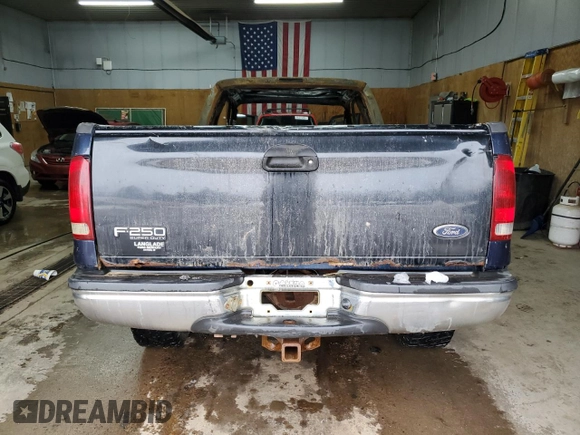 2001 Ford Super Duty F-250 XL with VIN 1FTNX21F71EC07375, listed as a Copart auction lot 84591574 with 0 mi miles and Clean Title. Bid and sale history available at carsss.com. Image 6.
