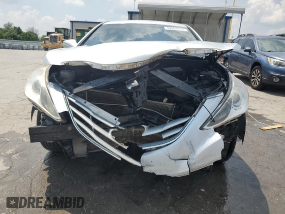 2013 Hyundai Sonata GLS z VIN 5NPEB4AC4DH718112, wystawiony jako Copart lot #59564415 z przebiegiem 120 955 mil mil oraz Szkoda całkowita • Salvage title. Historia ofert i sprzedaży dostępna na DreamBid. Obrazek 5.