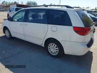 2005 Toyota Sienna CE with VIN 5TDZA23C55S316391, listed as a IAAI auction lot 42062602 with 431,359 mi miles. Bid and sale history available at carsss.com. Image 3.