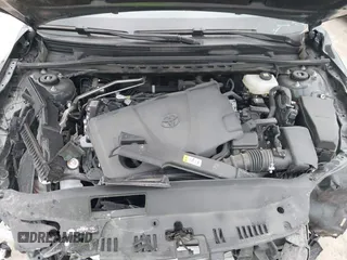 2025 Toyota Camry LE z VIN 4T1DAACK8SU073156, wystawiony jako IAAI lot #41964628 z przebiegiem 9 193 mil mil oraz . Historia ofert i sprzedaży dostępna na DreamBid. Obrazek 10.