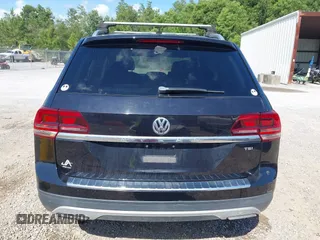 2018 Volkswagen Atlas S с VIN 1V2AP2CA7JC539522, выставлен на аукционе IAAI как лот 42646091 с пробегом 151 526 миль миль и . История ставок и продаж доступна на DreamBid. Изображение 15.