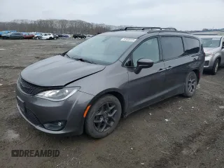 2018 Chrysler Pacifica Touring L with VIN 2C4RC1BG7JR175156, listed as a Copart auction lot 52935435 with 106,264 mi miles and Salvage Title. Bid and sale history available at DreamBid. Image 1.