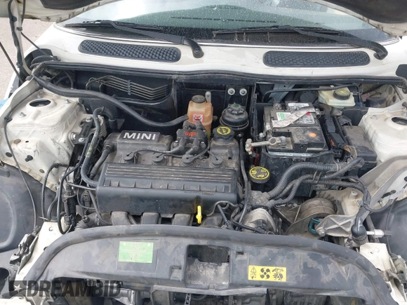 2004 MINI Hardtop with VIN WMWRC334X4TJ56384, listed as a IAAI auction lot 42581423 with 79,129 mi miles and . Bid and sale history available at DreamBid. Image 10.