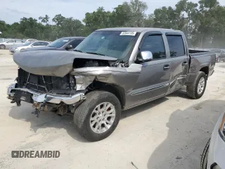 2006 GMC Sierra 1500 SL z VIN 2GTEC13V761337420, wystawiony jako Copart lot #53944135 z przebiegiem 237 031 mil mil oraz Nie do naprawy • Non repairable. Historia ofert i sprzedaży dostępna na DreamBid. Obrazek 1.