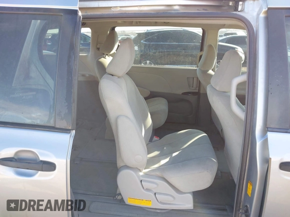 2013 Toyota Sienna L with VIN 5TDZK3DC8DS399346, listed as a IAAI auction lot 41312294 with 160,332 mi miles and . Bid and sale history available at DreamBid. Image 8.