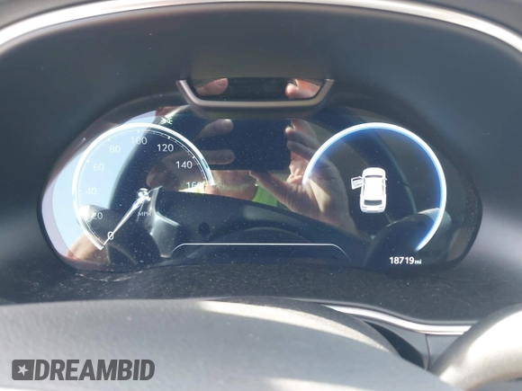 2022 Genesis GV80 with VIN KMUHBDSB2NU079042, listed as a IAAI auction lot 42695020 with 18,719 mi miles and . Bid and sale history available at DreamBid. Image 7.