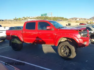 2014 Toyota Tacoma PreRunner with VIN 5TFJU4GN4EX060590, listed as a IAAI auction lot 41258506 with 137,939 mi miles. Bid and sale history available at carsss.com. Image 13.