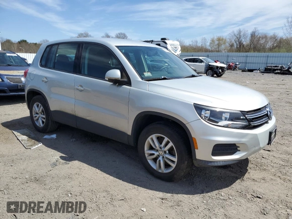 2012 Volkswagen Tiguan S with VIN WVGBV7AX6CW599465, listed as a Copart auction lot 54401705 with 107,434 mi miles and Clean Title. Bid and sale history available at DreamBid. Image 4.