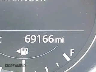 2018 Mazda CX-5 Grand Touring z VIN JM3KFADM7J0318684, wystawiony jako IAAI lot #42226937 z przebiegiem 69 166 mil mil oraz . Historia ofert i sprzedaży dostępna na DreamBid. Obrazek 15.