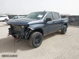 2022 Chevrolet Silverado 1500 LTD LT Trail Boss with VIN 1GCPYFED2NZ195835, listed as a IAAI auction lot 41795854 with NaN miles. Bid and sale history available at carsss.com. Image 2.