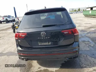 2022 Volkswagen Tiguan SE R-Line Black with VIN 3VVCB7AX9NM099855, listed as a Copart auction lot 53824465 with 31,617 mi miles and Salvage Title. Bid and sale history available at DreamBid. Image 6.