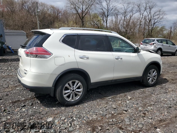 2014 Nissan Rogue SV with VIN 5N1AT2MV3EC869206, listed as a Copart auction lot 53139025 with 135,503 mi miles and Salvage Title. Bid and sale history available at carsss.com. Image 3.