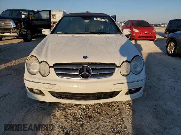 2009 Mercedes-Benz CLK-Class 3.5L with VIN WDBTK56G19T101390, listed as a Copart auction lot 78178774 with 0 mi miles and Salvage Title. Bid and sale history available at carsss.com. Image 5.