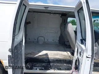 2007 Ford Econoline Cargo Commercial with VIN 1FTNE24L57DA53187, listed as a IAAI auction lot 42302365 with Not provided miles and . Bid and sale history available at DreamBid. Image 8.