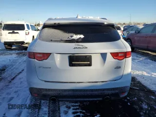 2019 Jaguar F-Pace 30t Portfolio with VIN SADCN2GX5KA365434, listed as a Copart auction lot 41701755 with 59,124 mi miles and Salvage title. Bid and sale history available at DreamBid. Image 6.
