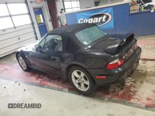 2001 BMW Z3 2.5 z VIN WBACN33421LK46222, wystawiony jako Copart lot #55395215 z przebiegiem 148 123 mil mil oraz Szkody całkowita. Historia ofert i sprzedaży dostępna na DreamBid. Obrazek 2.
