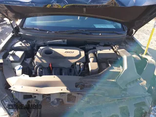 2018 Hyundai Sonata SE with VIN 5NPE24AF8JH727658, listed as a IAAI auction lot 41020748 with 134,254 mi miles and . Bid and sale history available at DreamBid. Image 10.