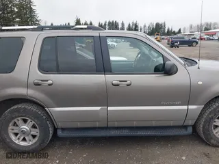 2002 Mercury Mountaineer with VIN 4M2ZU86E72ZJ08010, listed as a IAAI auction lot 41805084 with 170,184 mi miles. Bid and sale history available at carsss.com. Image 13.