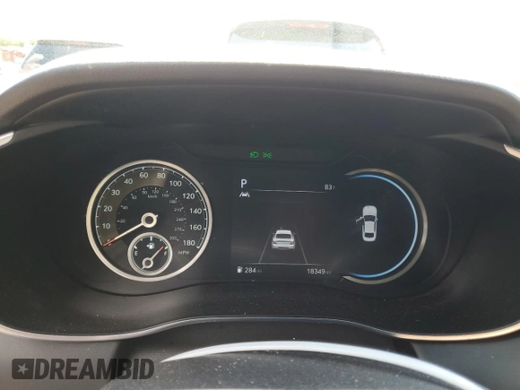 2022 Genesis G70 2.0T with VIN KMTG34TA9NU091742, listed as a Copart auction lot 61888064 with 18,349 mi miles and Salvage Title. Bid and sale history available at DreamBid. Image 9.