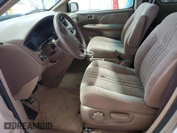 2003 Toyota Sienna LE with VIN 4T3ZF13C03U520118, listed as a Copart auction lot 81980534 with 234,880 mi miles and Salvage Title. Bid and sale history available at carsss.com. Image 7.